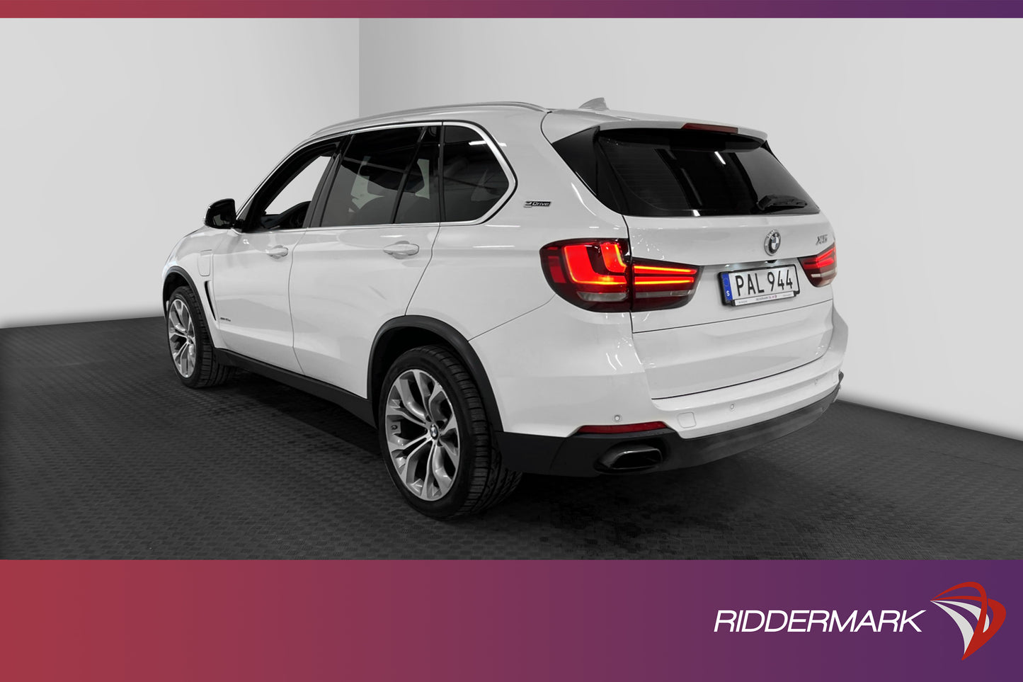 BMW X5 xDrive 40e 313hk  360° Navi H/K Panorama Skinn