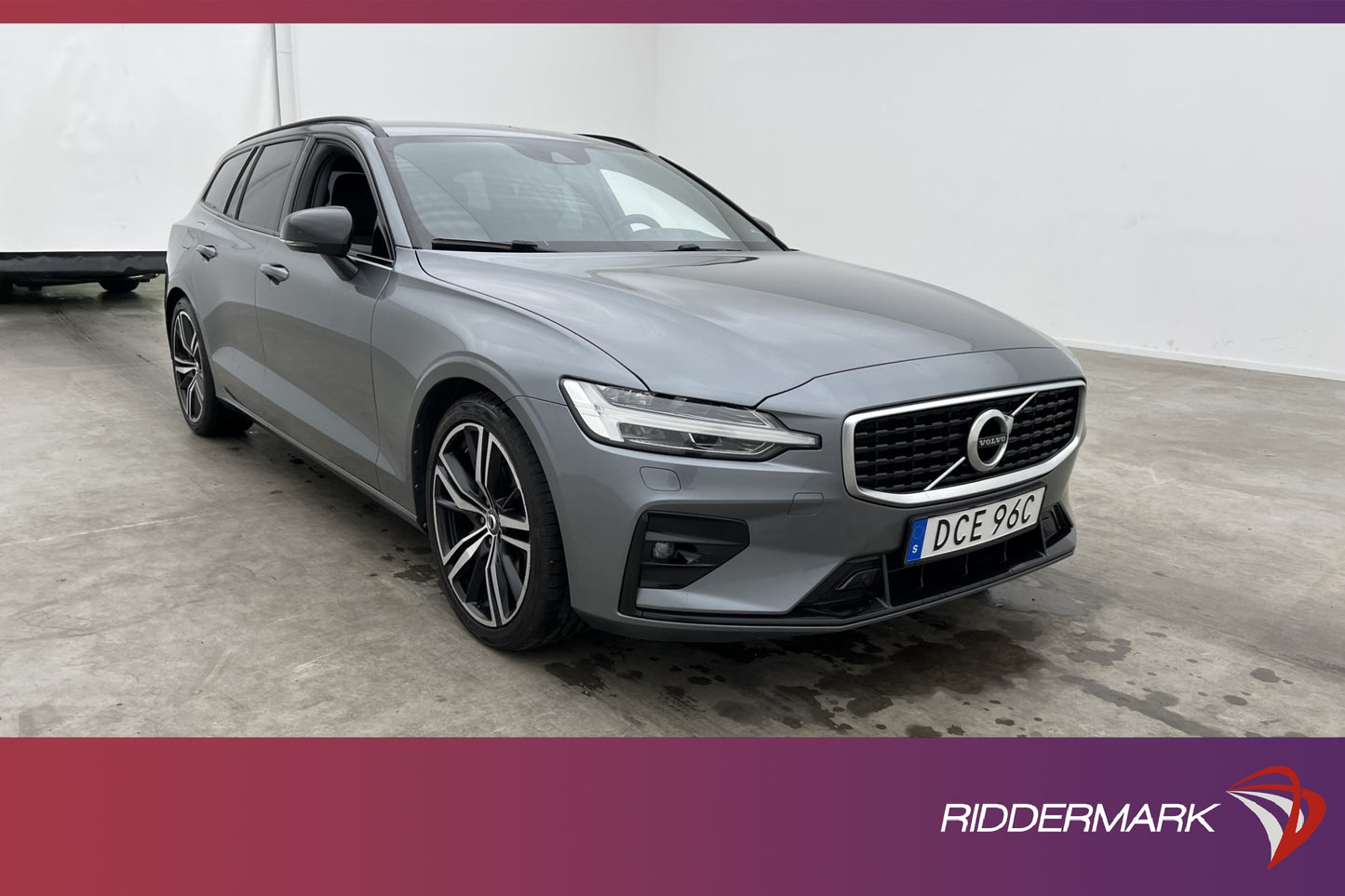 Volvo V60 T4 R-Design VOC Värm Halvskinn Sensorer Välservad