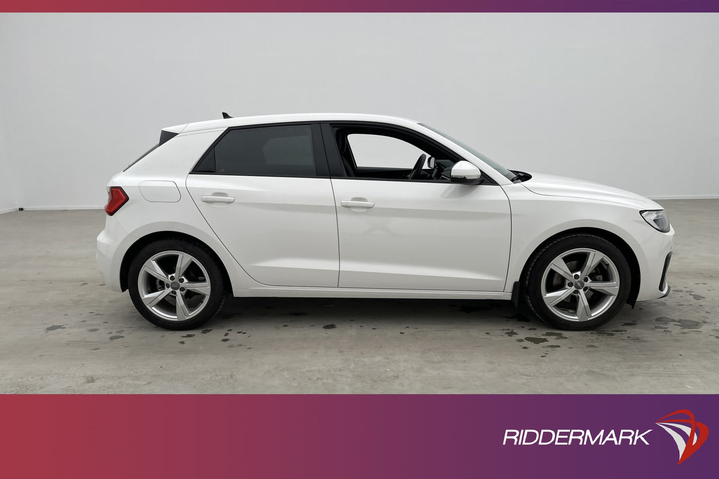 Audi A1 Sportback 35 TFSI 150hk Proline Cockpit P-Sensorer