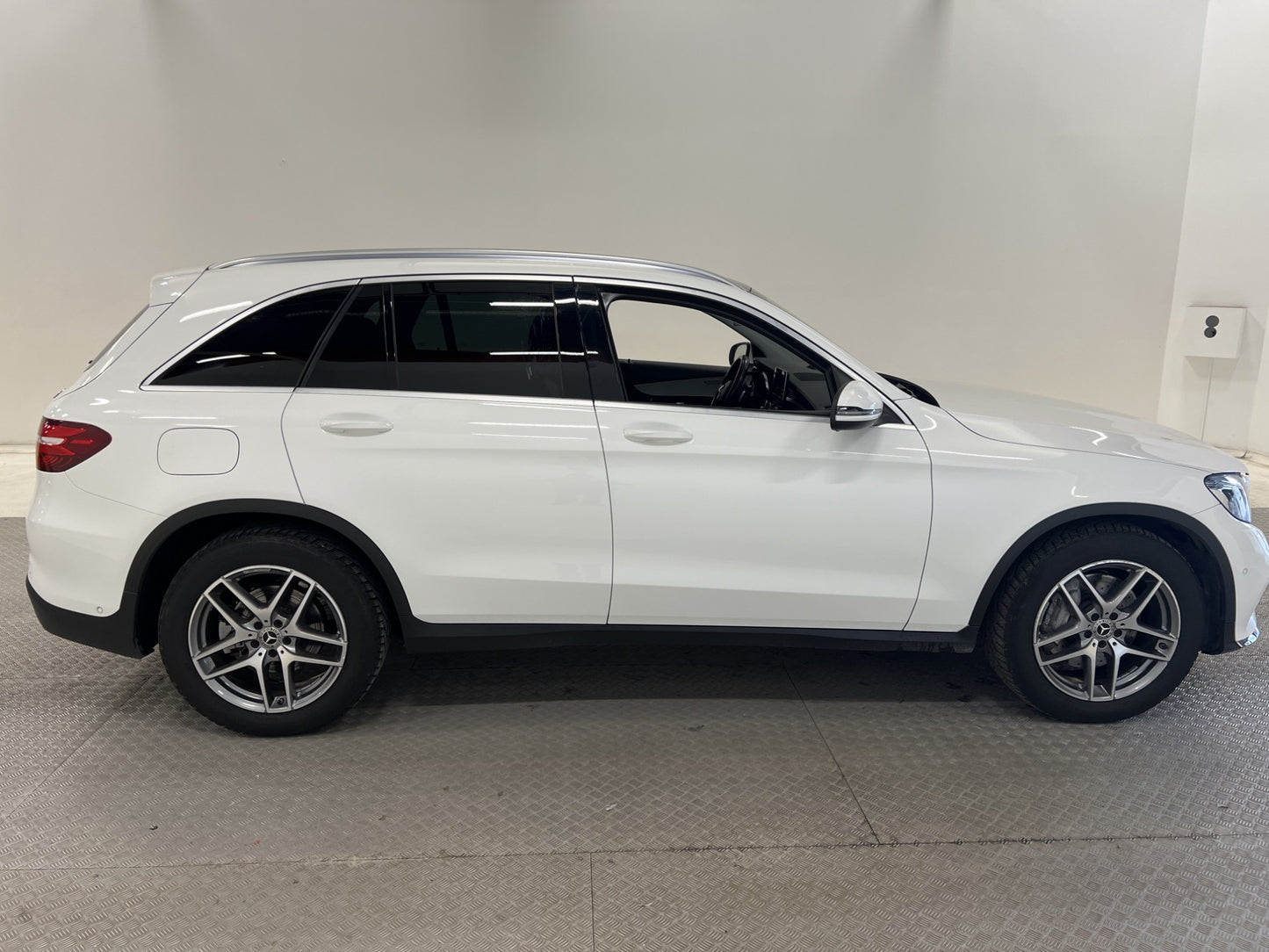 Mercedes-Benz GLC 220 d 4M 170hk AMG Pano Kamera Drag