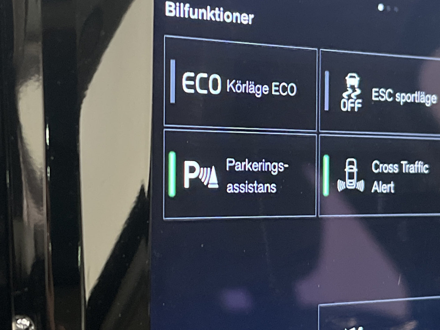 Volvo V90 D4 Advanced VOC Pano Värmare Navi 4-Zons BLIS