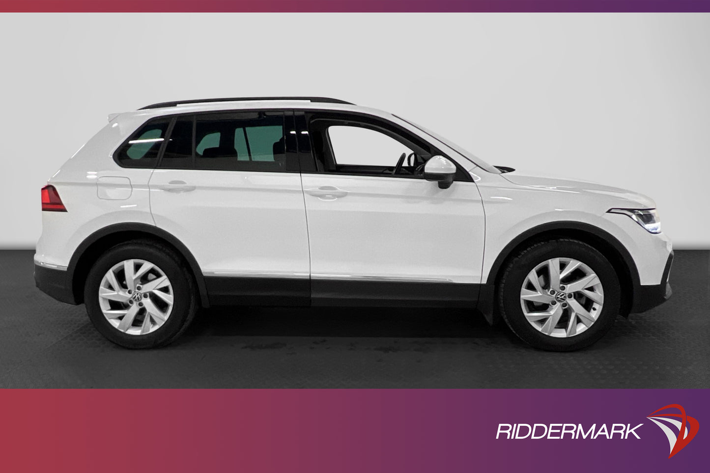 Volkswagen Tiguan 1.5 TSI 150hk Värmare Kamera Drag MOMS/VAT