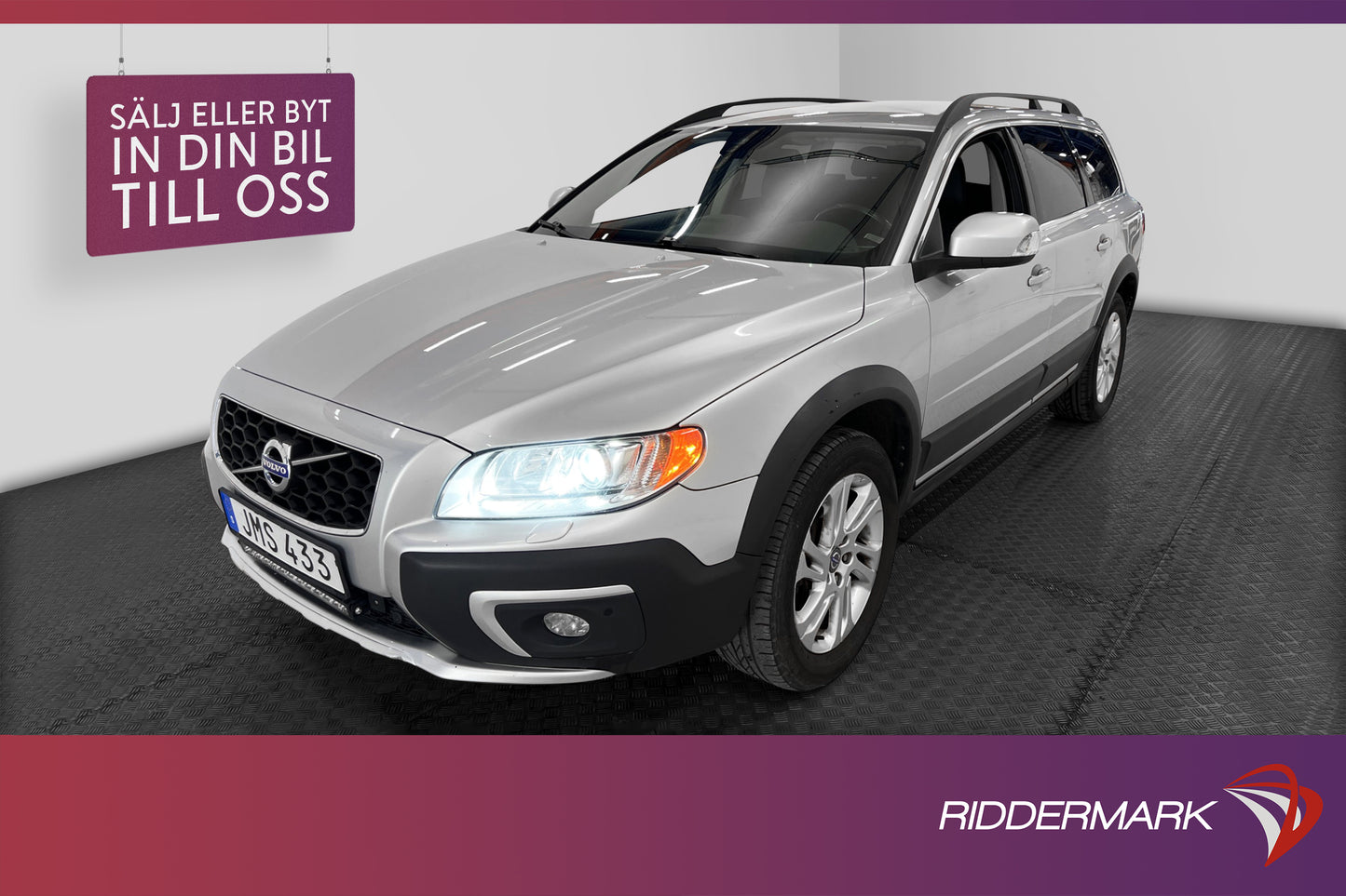 Volvo XC70 D4 AWD 181hk Momentum D-värm VOC Drag Nyservad