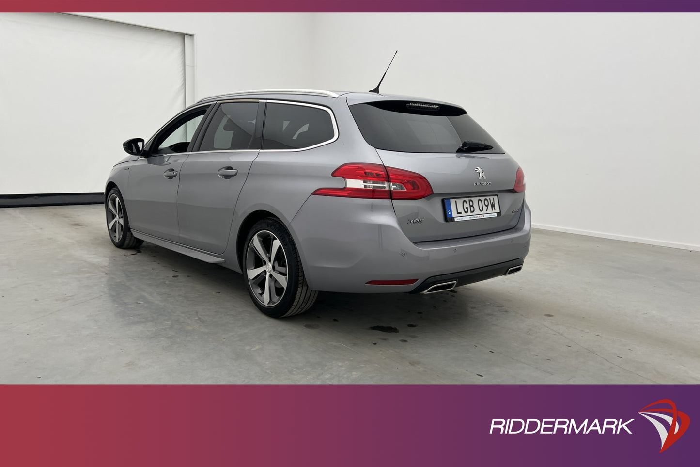 Peugeot 308 SW 1.2 e-THP 130hk GT-Line Pano Sensorer Välserv