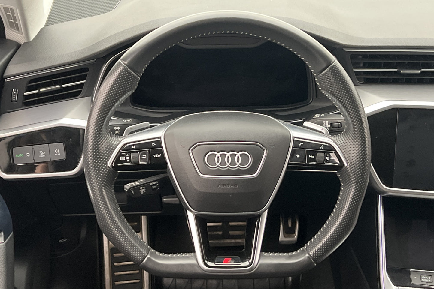 Audi A6 Avant 55 TFSI e Q S-Line Cockpit 360° Matrix Drag