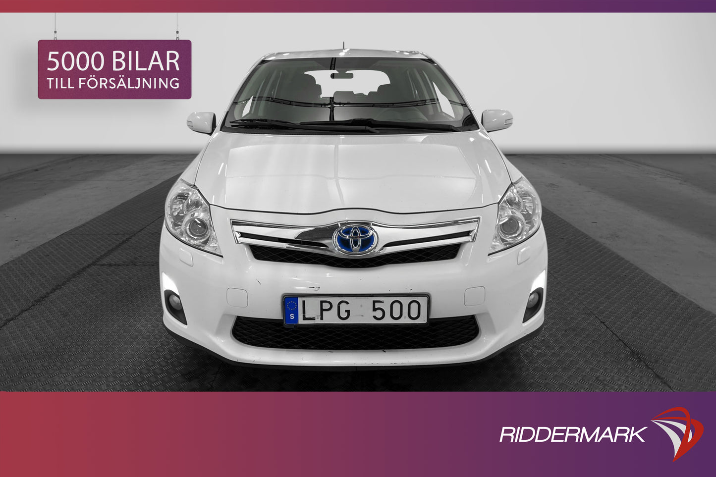 Toyota Auris Hybrid e-CVT 136hk 360kr Skatt Nyservad