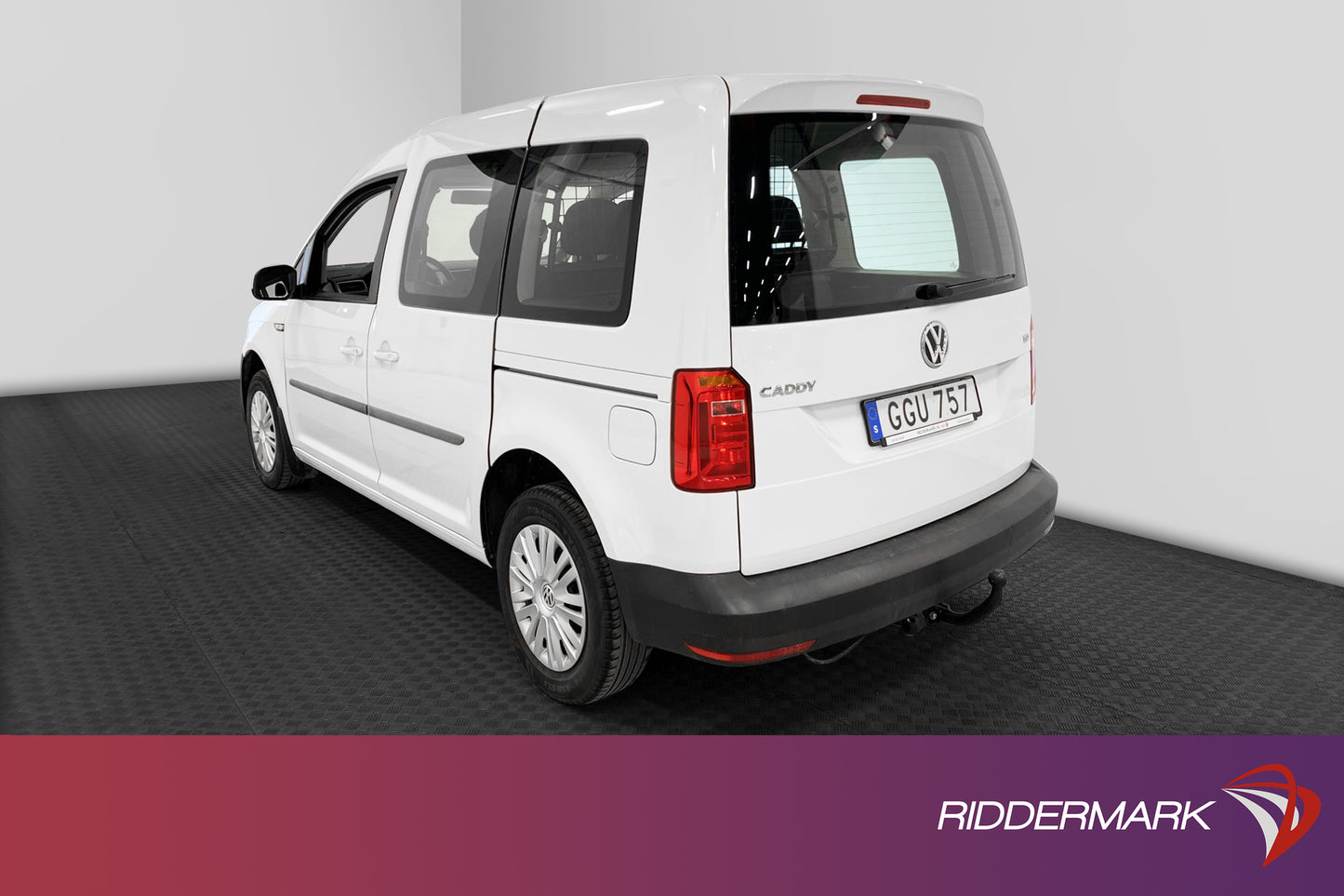 Volkswagen Caddy Life 2.0TDI 5-sits Värmare Dragkrok Moms