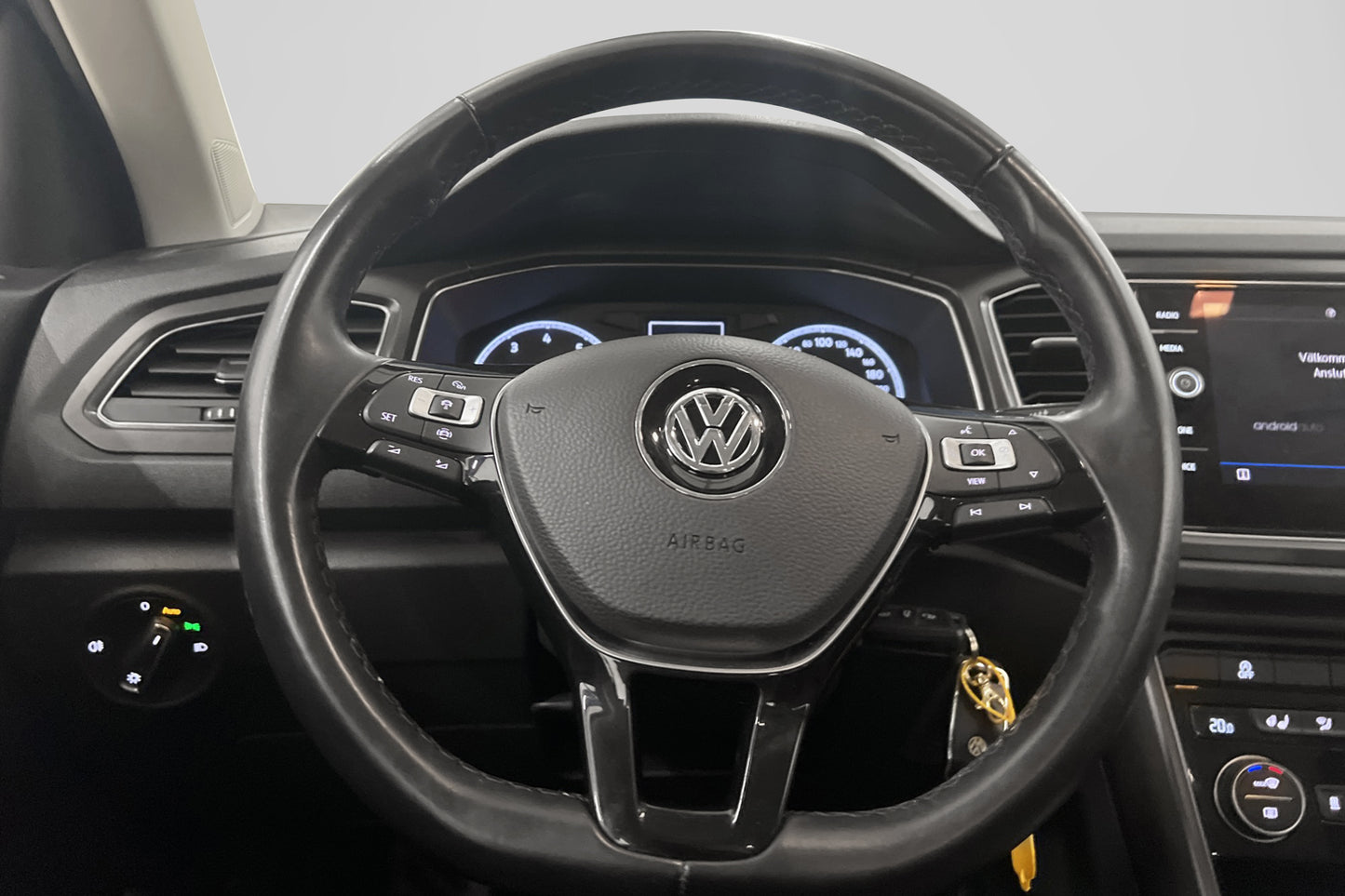 Volkswagen T-Roc 1.0 TSI (115hk) Plus Värmare B-Kamera Xenon