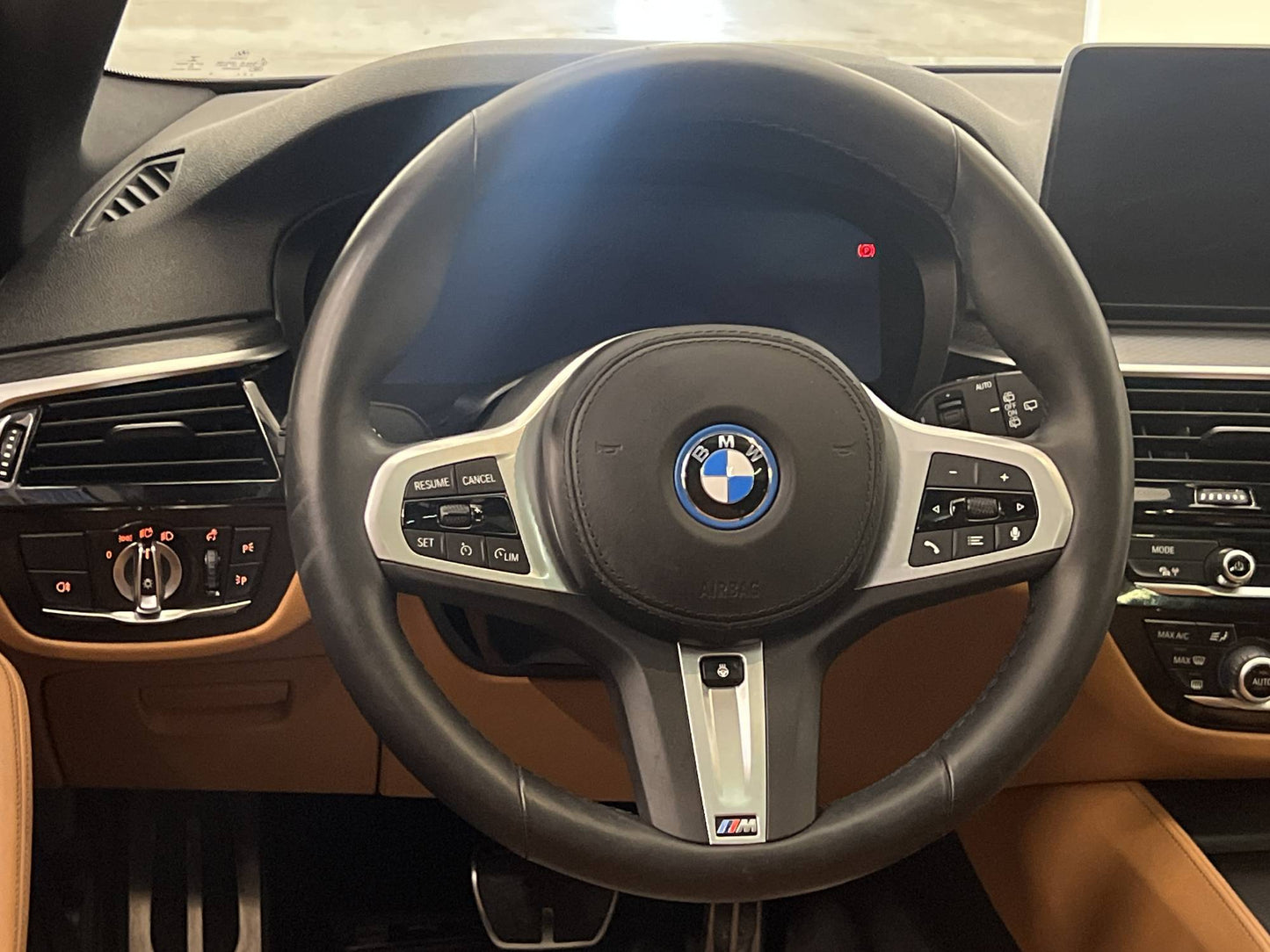 BMW 530e xDrive Touring 292hk M Sport Backkamera HiFi Pano