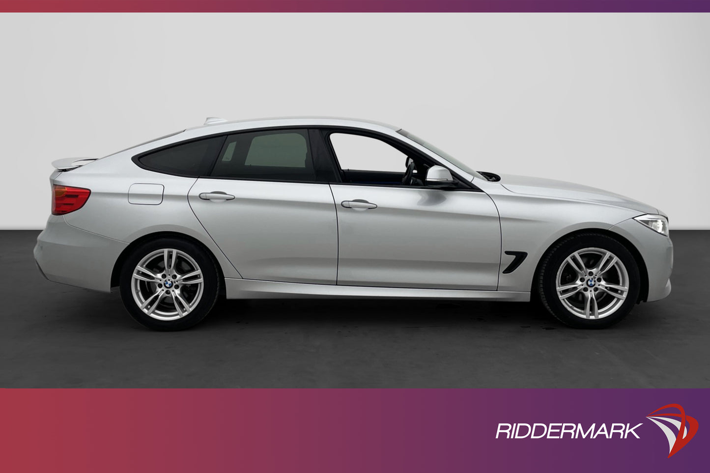 BMW 330d xDrive GT M Sport P-sensorer 2 brukare 258hk