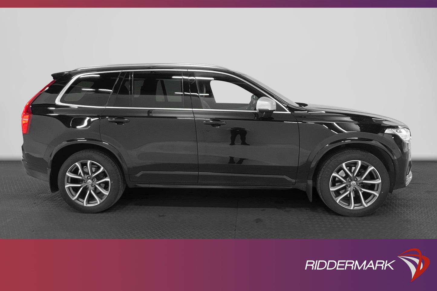 Volvo XC90 D5 AWD 235hk R-Design 7-Sits D-Värm Pano 360° HuD