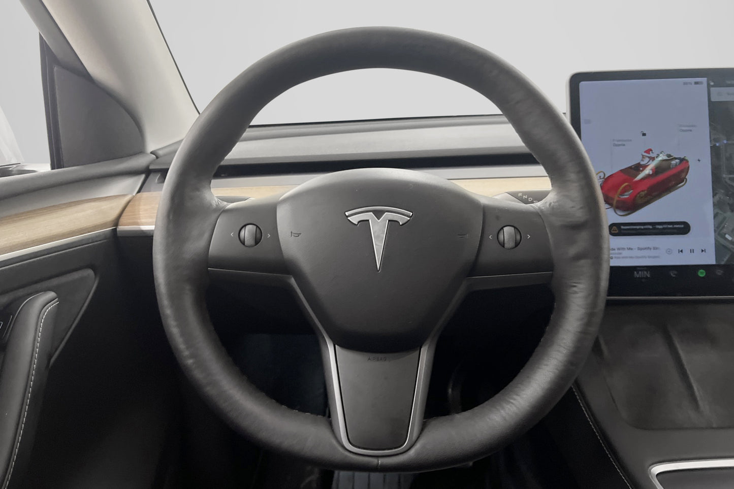 Tesla Model Y Long Range AWD 345hk Svensksåld Autopilot