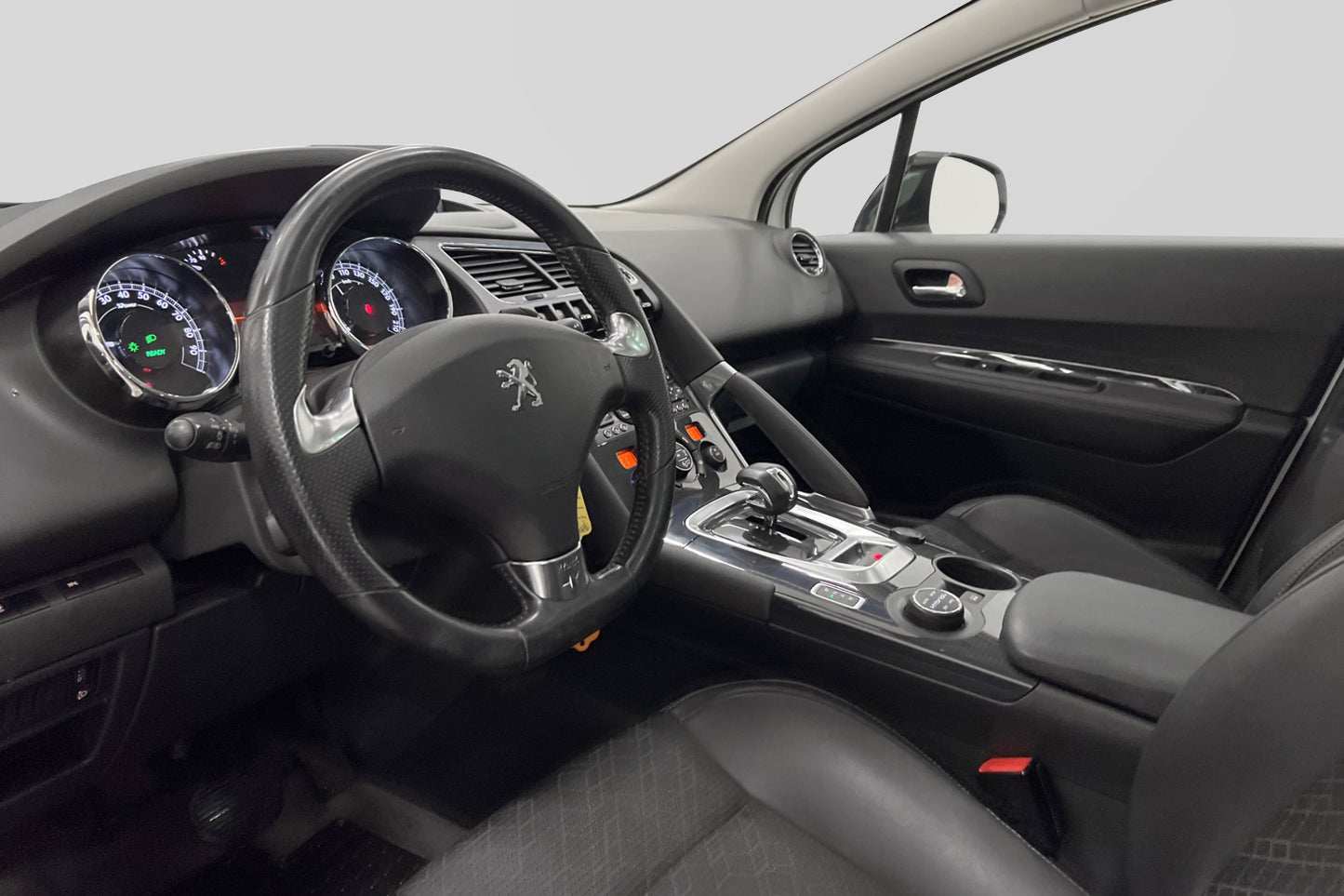 Peugeot 3008 Hybrid4 AWD 200hk Pano Kamera Navi Kamrem bytt