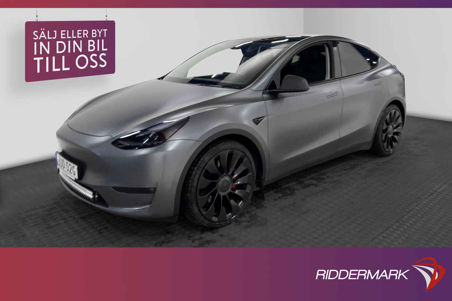 Tesla Model Y Performance AWD 450hk Svensksåld Drag