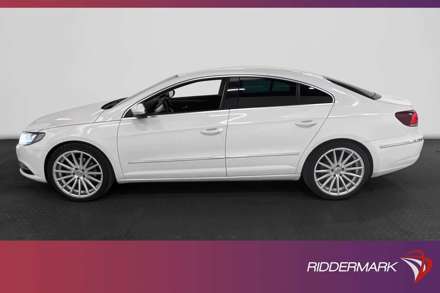 Volkswagen CC 2.0 TDI 170hk Premium Halvskinn Drag Välservad