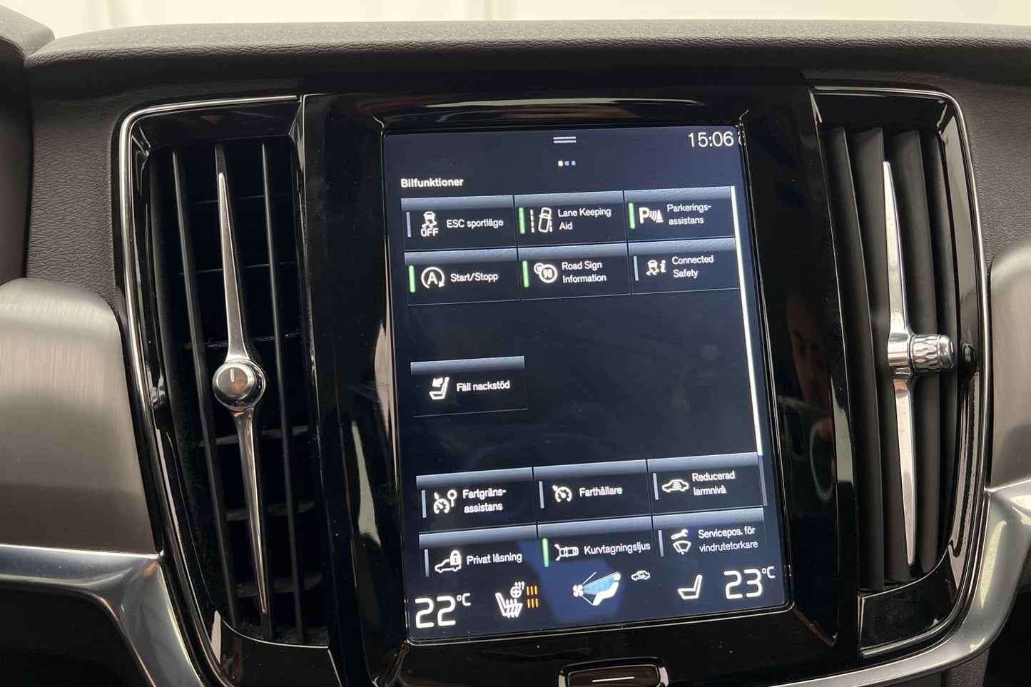 Volvo S90 D4 AWD Advanced Edt VOC Värmare Navi Keyless Drag