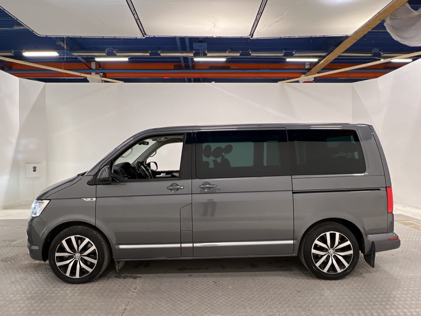 Volkswagen Multivan Highline 205hk 4M DSG Värmare Taklucka