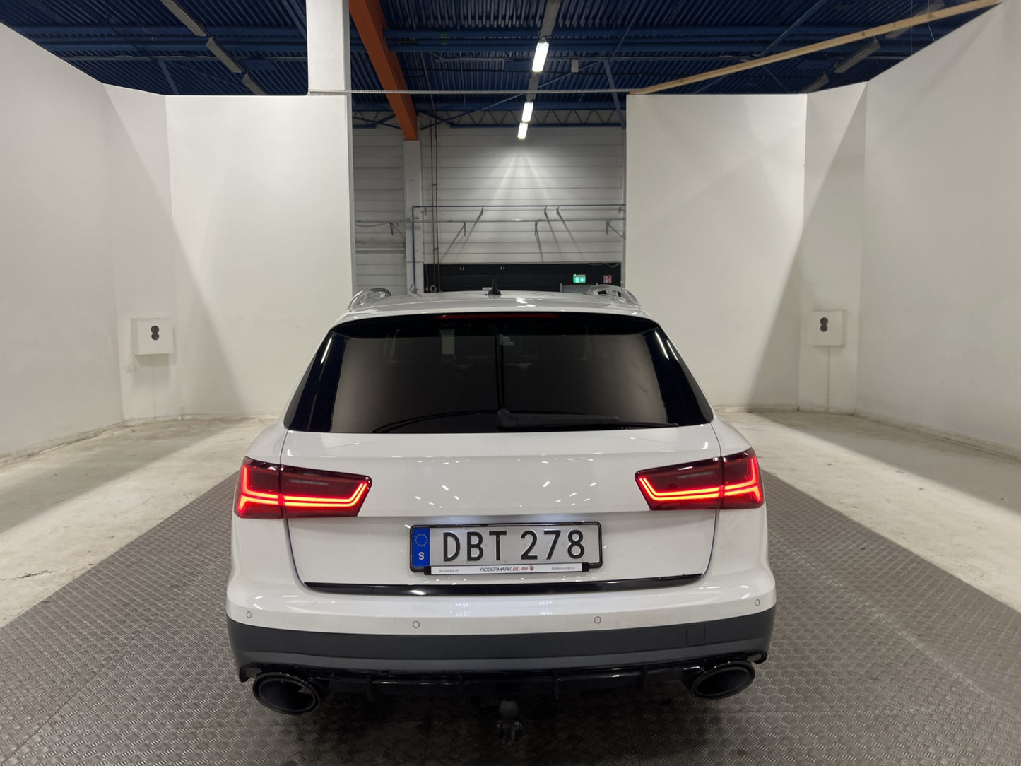 Audi A6 Quattro Allroad 3.0 TDI V6 218hk D-värm Drag S-Line