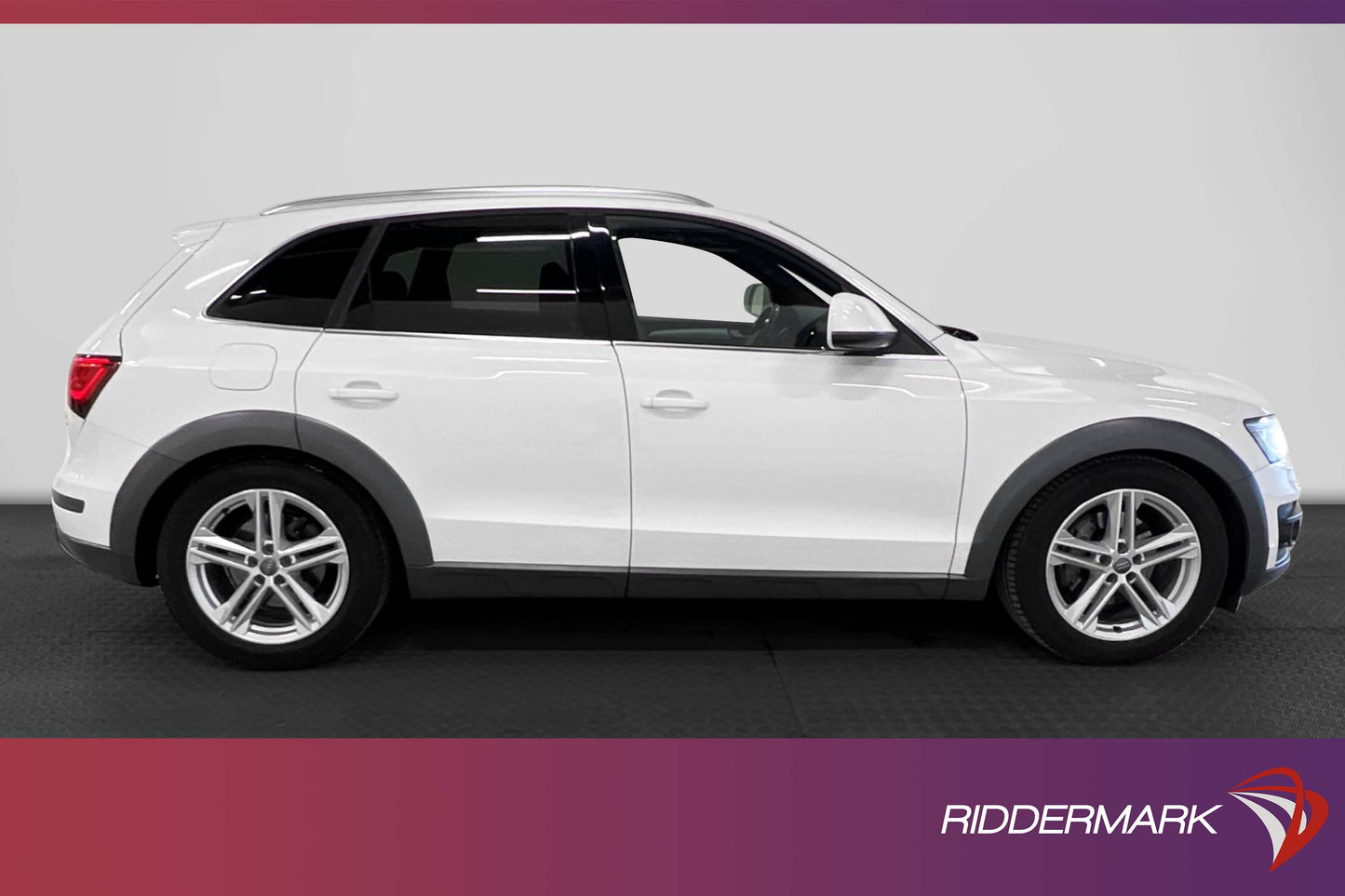 Audi Q5 3.0 TDI V6 Quattro 245hk Design Pano H-Skinn Drag