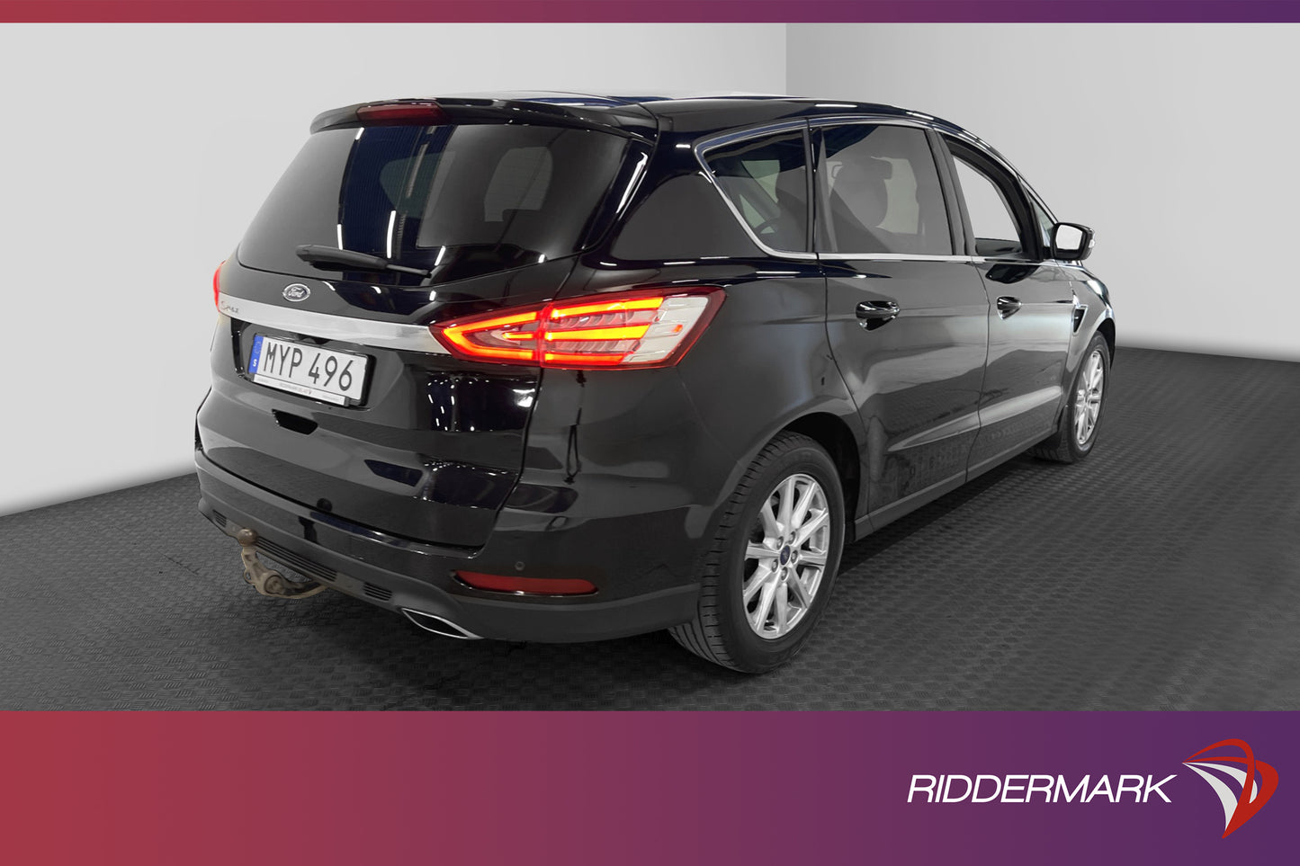 Ford S-Max 2.0 AWD 180hk 7-sits Pano Kamera Värmare Drag