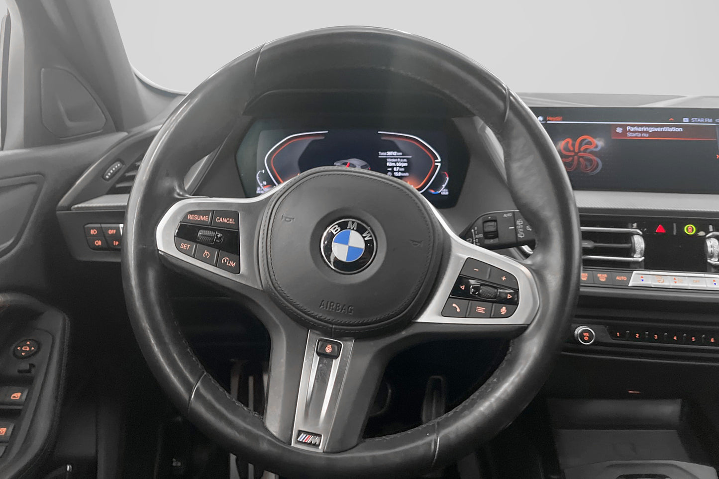 BMW 120d 190hk xDrive M Sport Cockpit Navi HiFi Drag