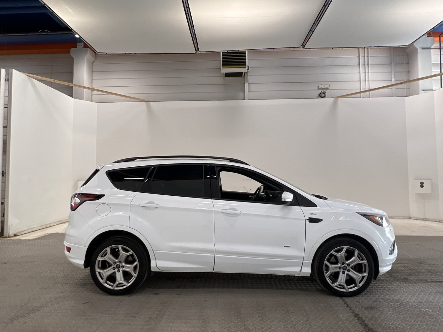 Ford Kuga 2.0 AWD 180hk ST-Line Pano SONY B-kam Drag Carplay