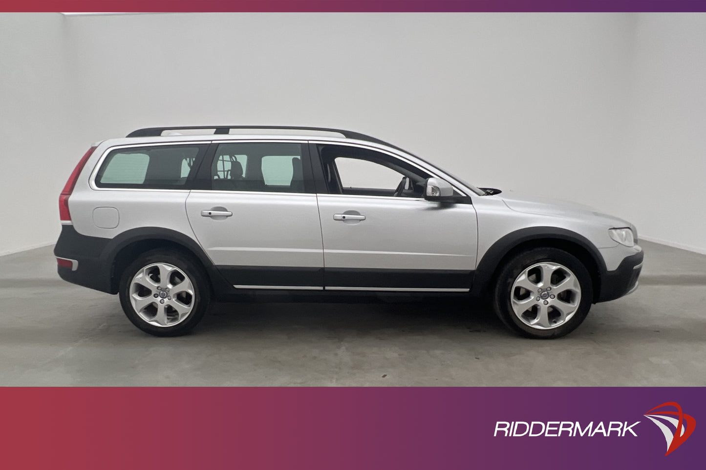 Volvo XC70 D4 AWD 181hk Classic Summum T-lucka Drag VoC Navi