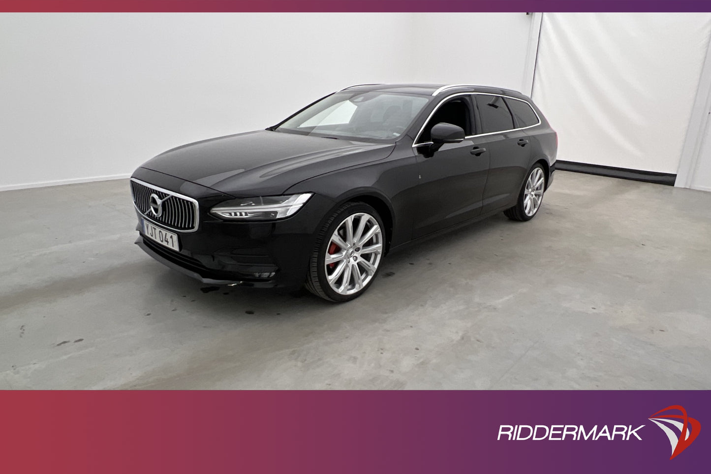 Volvo V90 D4 AWD Advanced Edt Pano VOC Värm Sensorer Drag