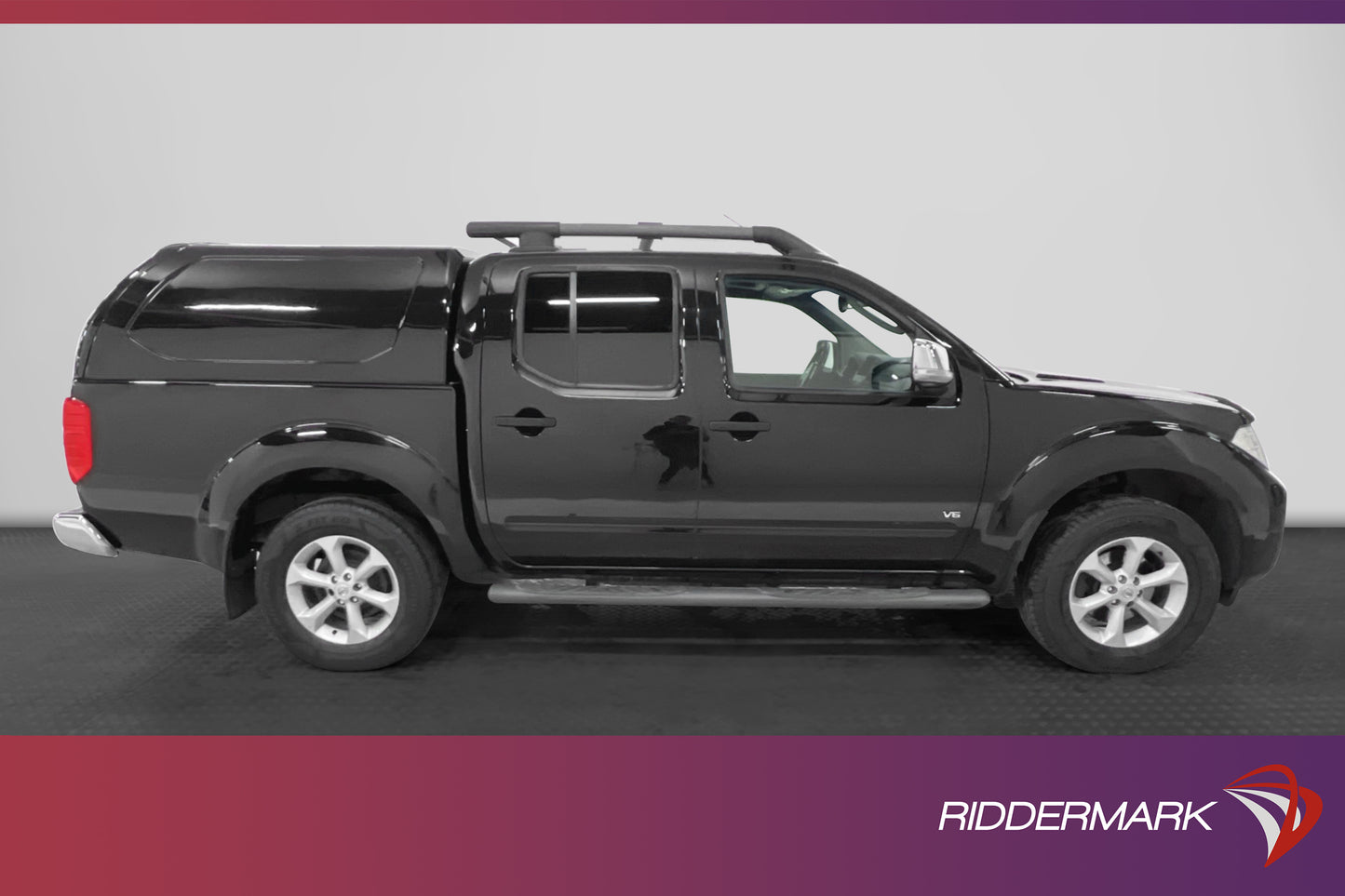 Nissan Navara 3.0dCi 231hk 4x4 Dragkrok Skinn Taklucka Moms