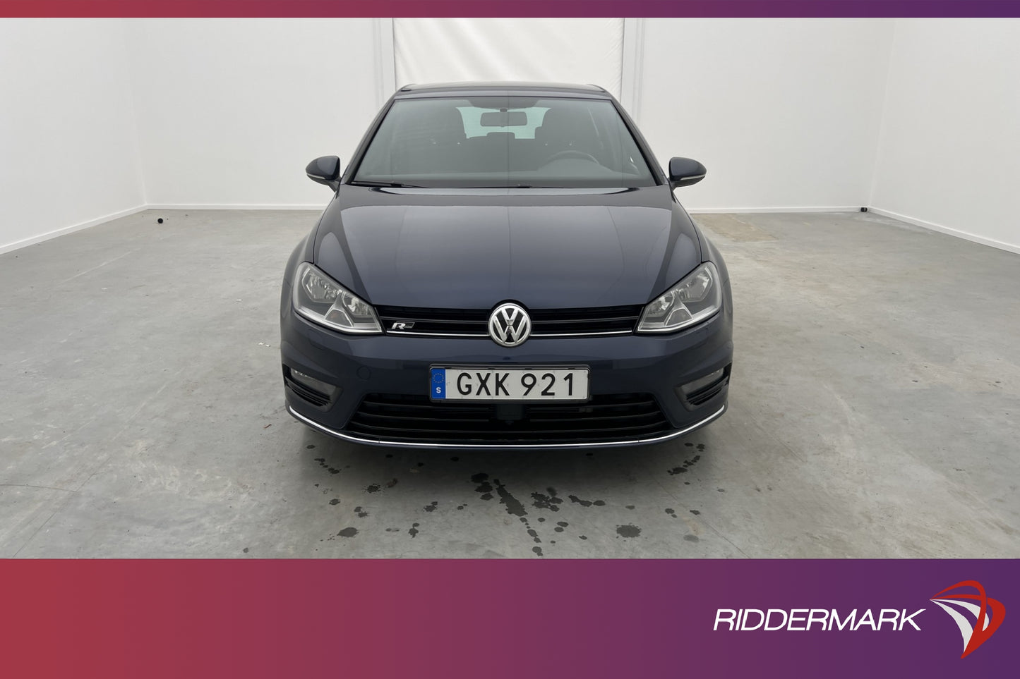 Volkswagen Golf 1.4 TSI 150hk R-Line CarPlay Adaptiv-Fart