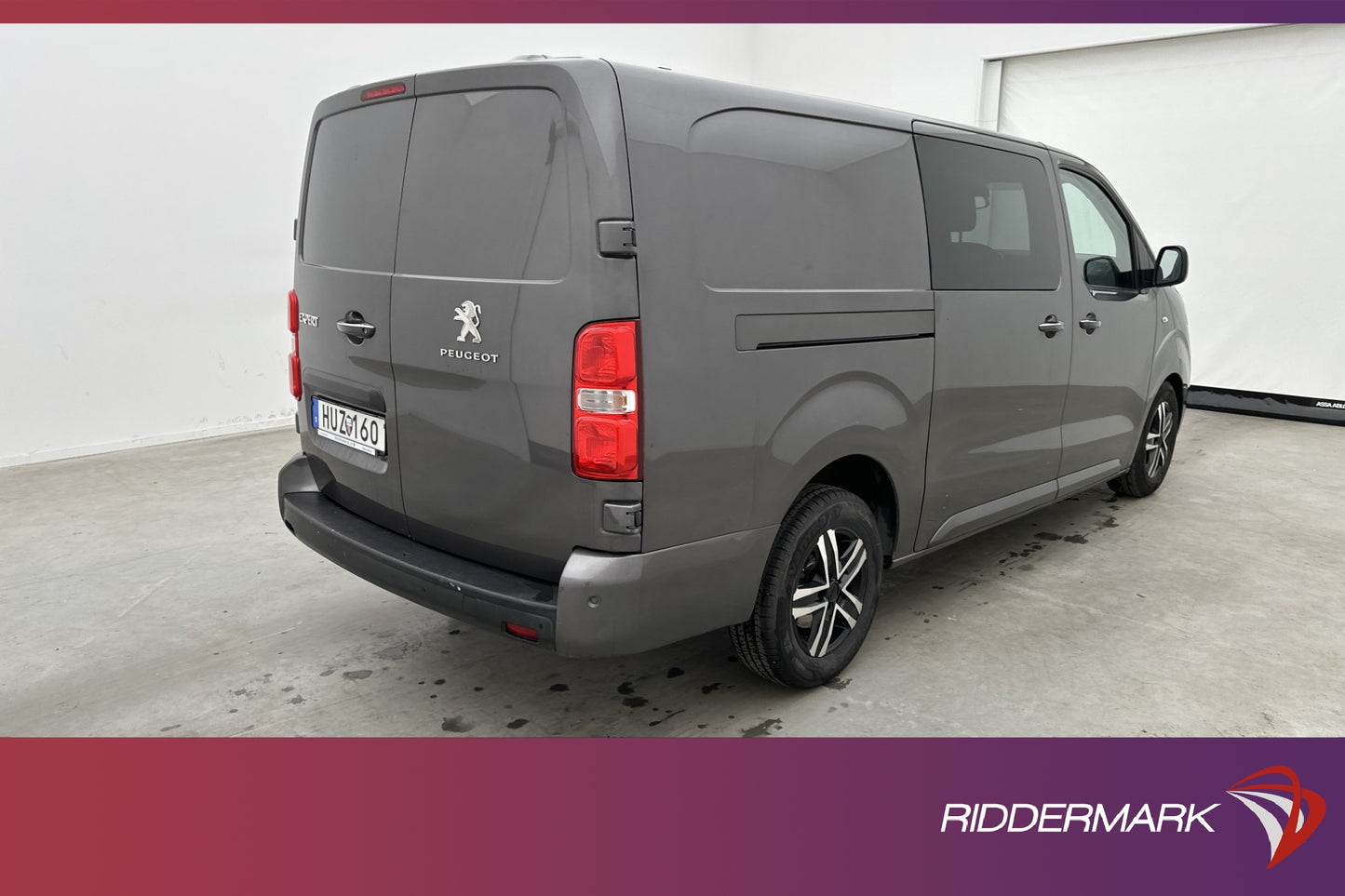 Peugeot Expert CrewVan  L3 177hk Värm B-Kamera Moms 1-Ägare