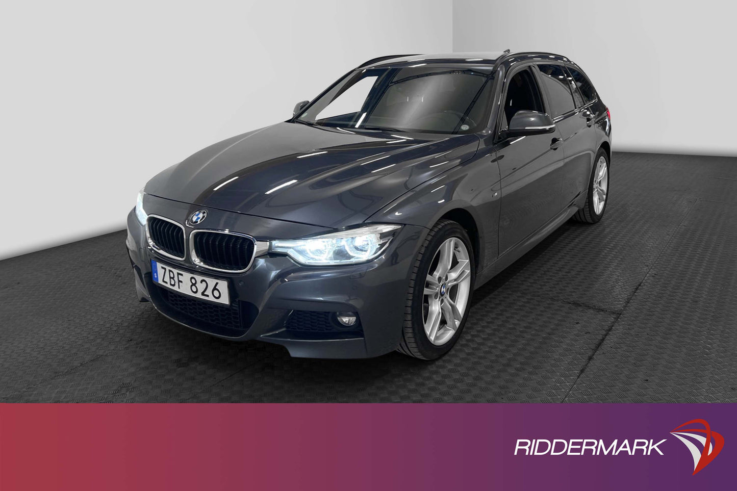 BMW 320d xDrive Touring 190hk M-Sport Navi HiFi Cockpit Drag