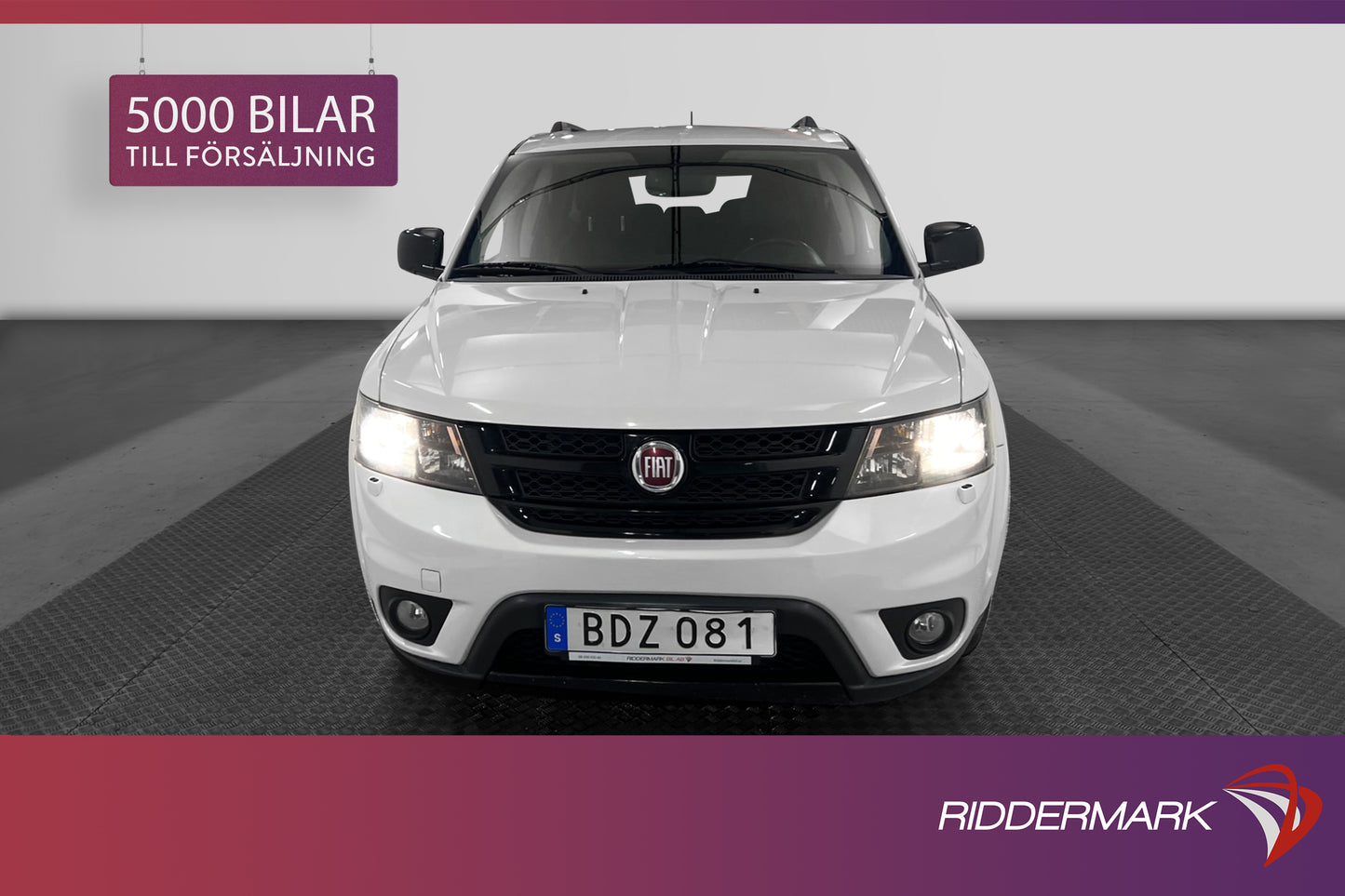 Fiat Freemont 2.0 4x4 Blackcode 7-sits B-kamera Navi Alpine