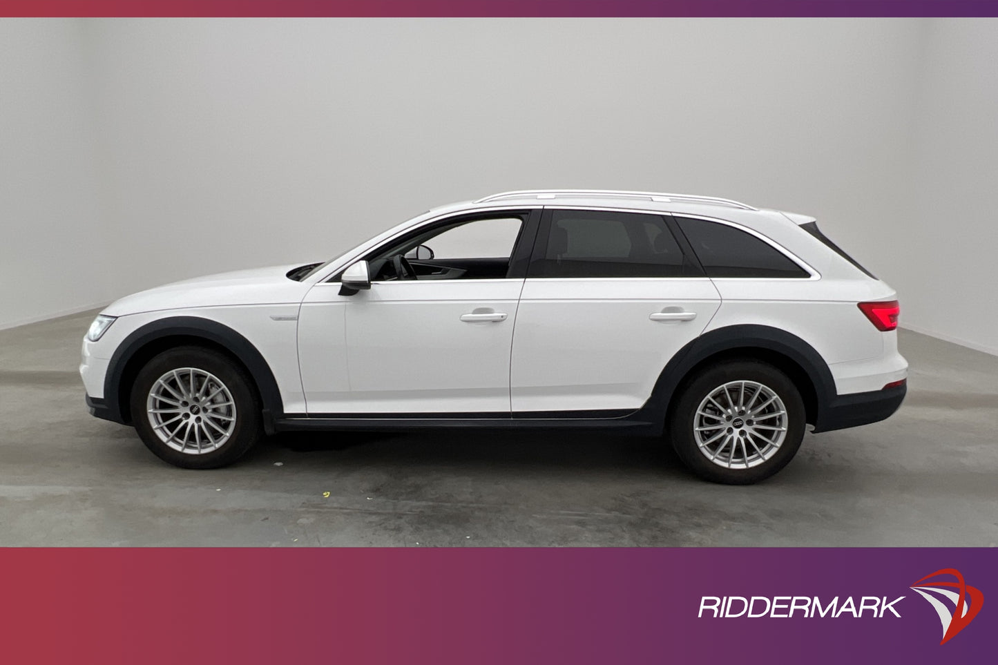 Audi A4 Allroad Q TDI 190hk Proline Matrix Dragkrok Sensorer