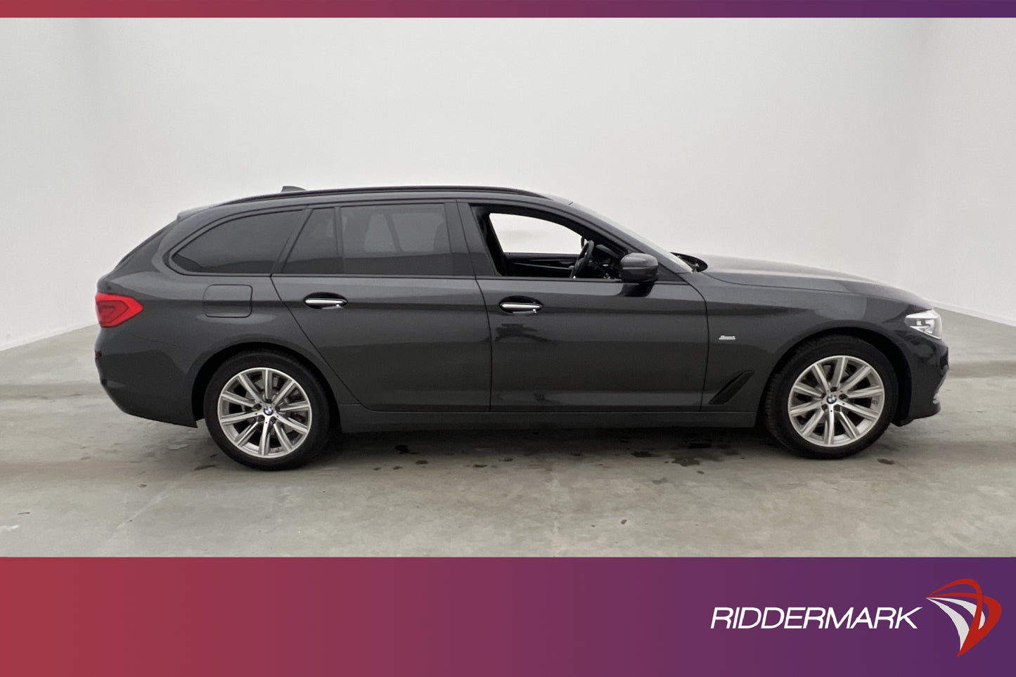 BMW 520 d xDrive Touring Sport line HiFi Navi Drag En-Bruk