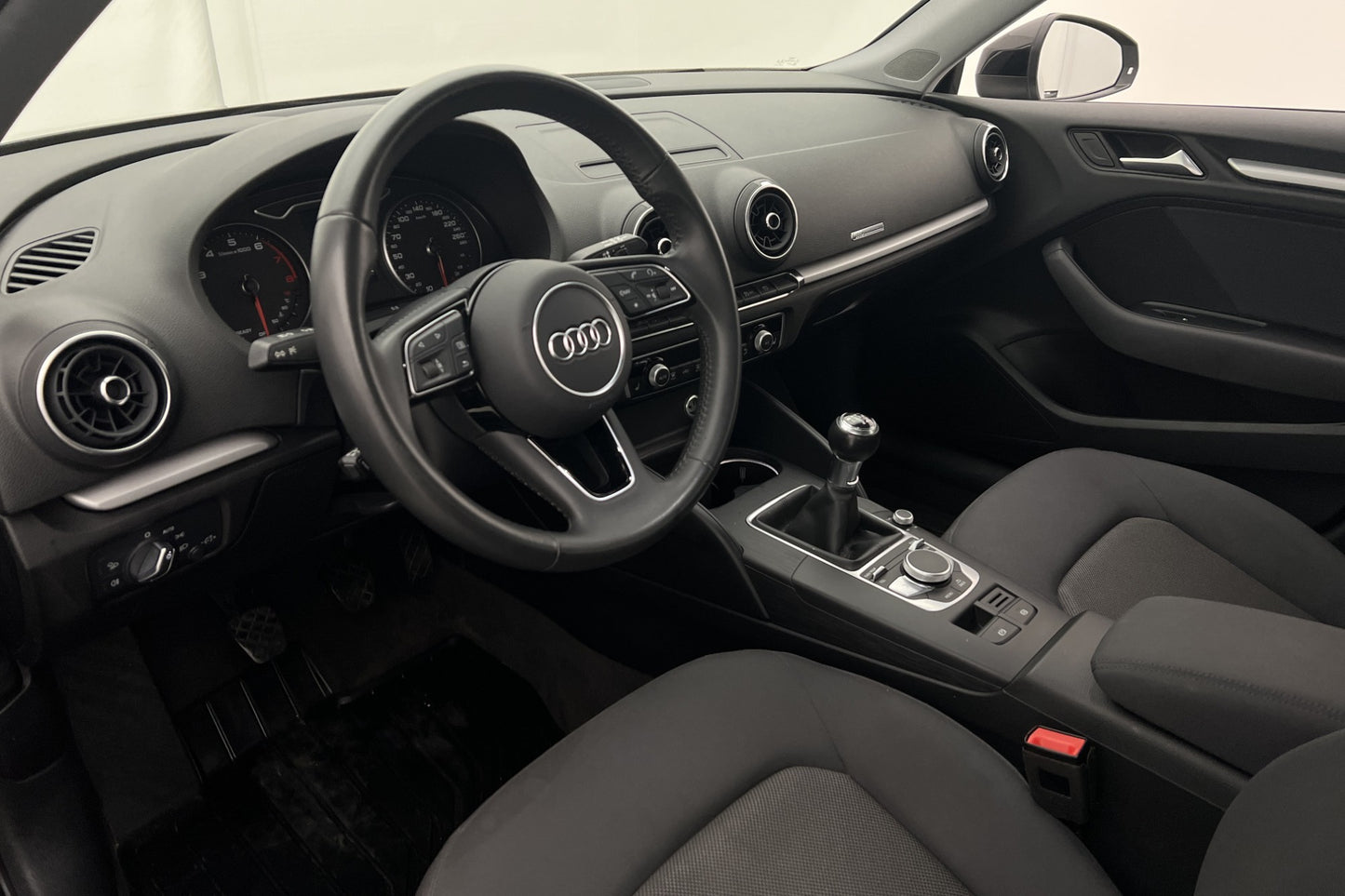 Audi A3 Sportback 35 TFSI 150hk Proline Sensorer Adapt-fart