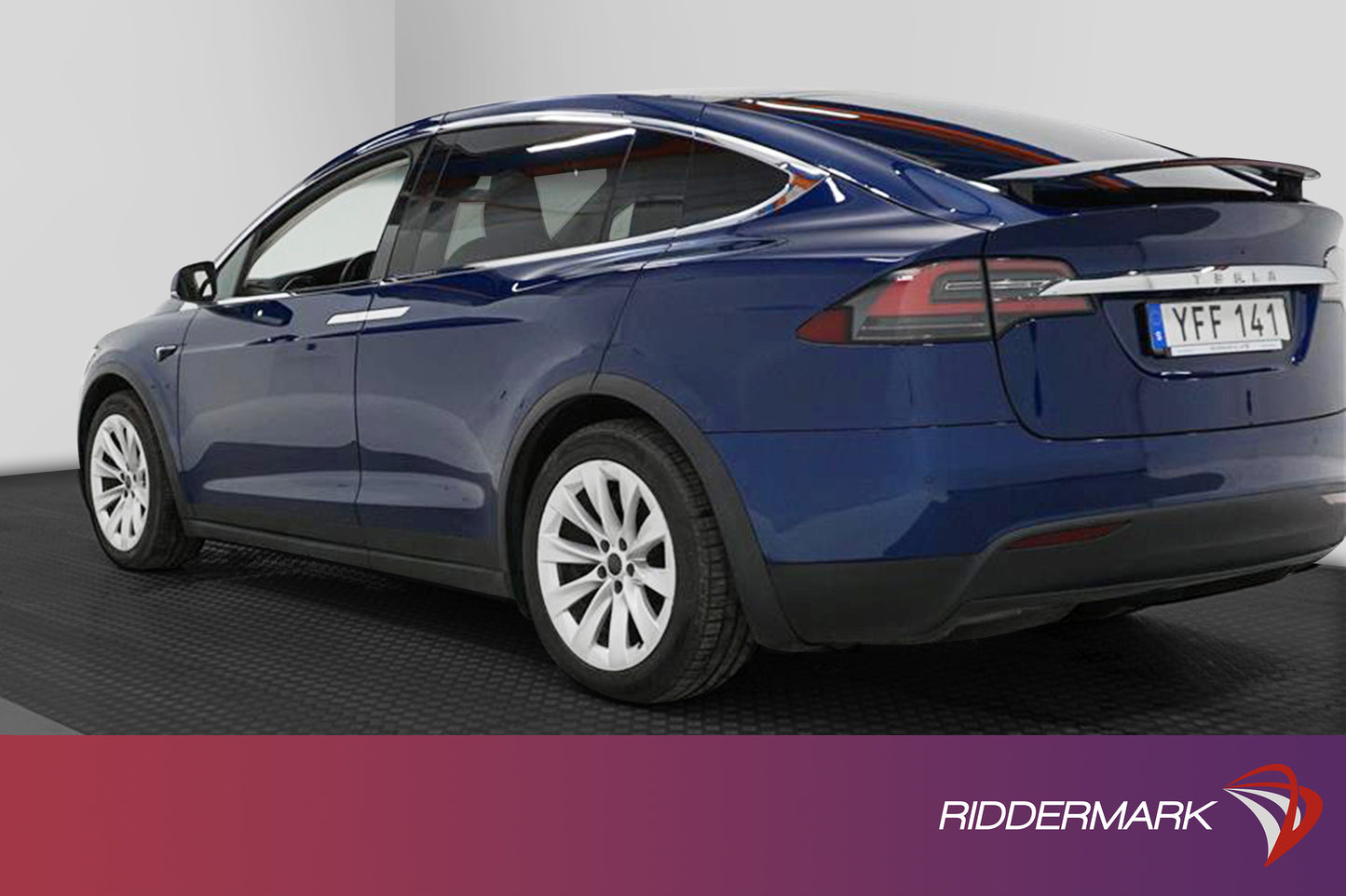 Tesla Model X 90D AWD Backkamera 6-Sits Navi FSD Drag Skinn