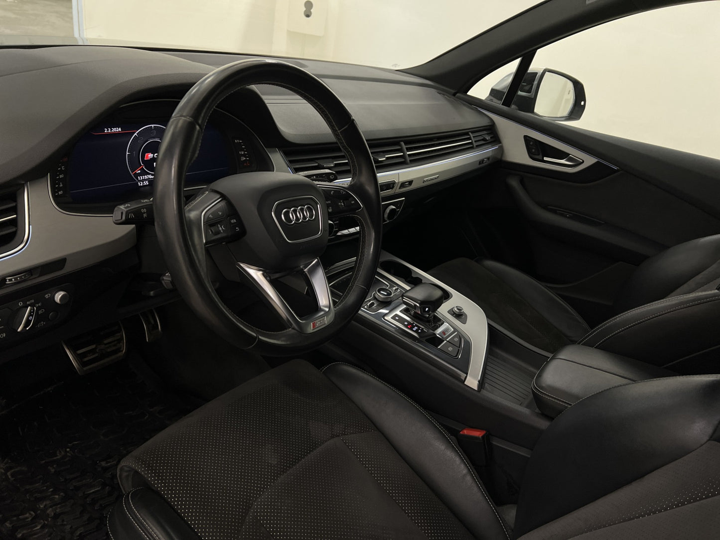 Audi SQ7 435hk Matrix Sv-Optik HUD D-värme B-kamera 7-Sits