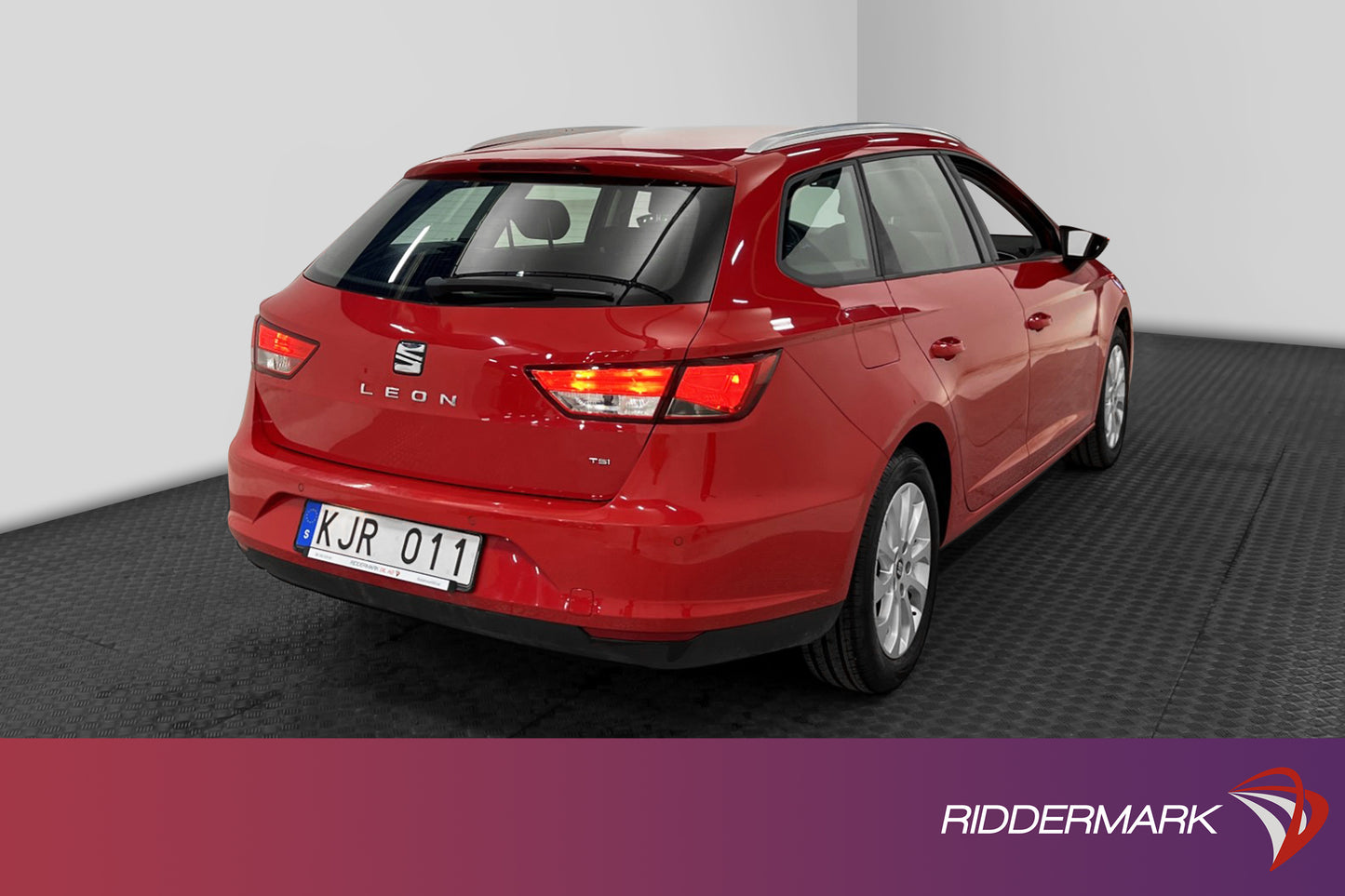 SEAT Leon ST 1.2 TSI DSG 105hk P-Sensorer Farthållare BT