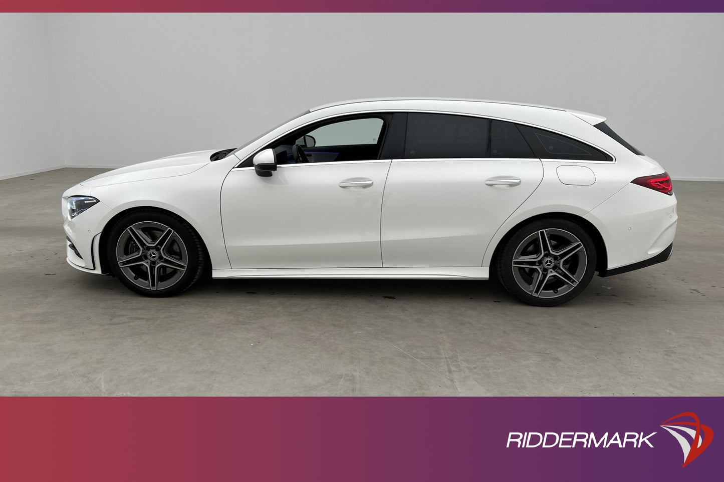 Mercedes-Benz CLA 200 d Shooting Brake AMG Wide Kamera Drag