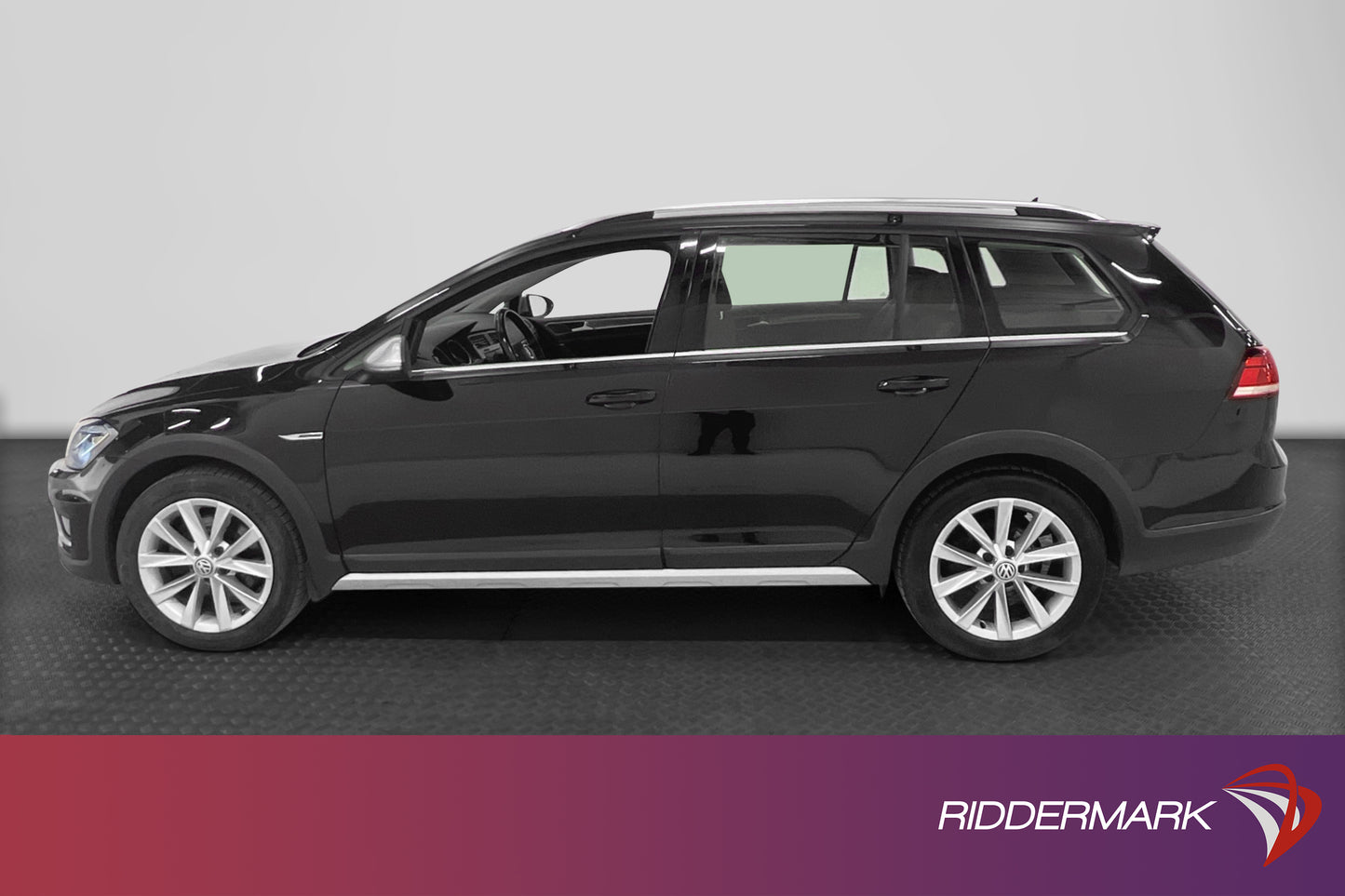 Volkswagen Golf Alltrack 1.8 TSI 4M Premium Värmare Drag