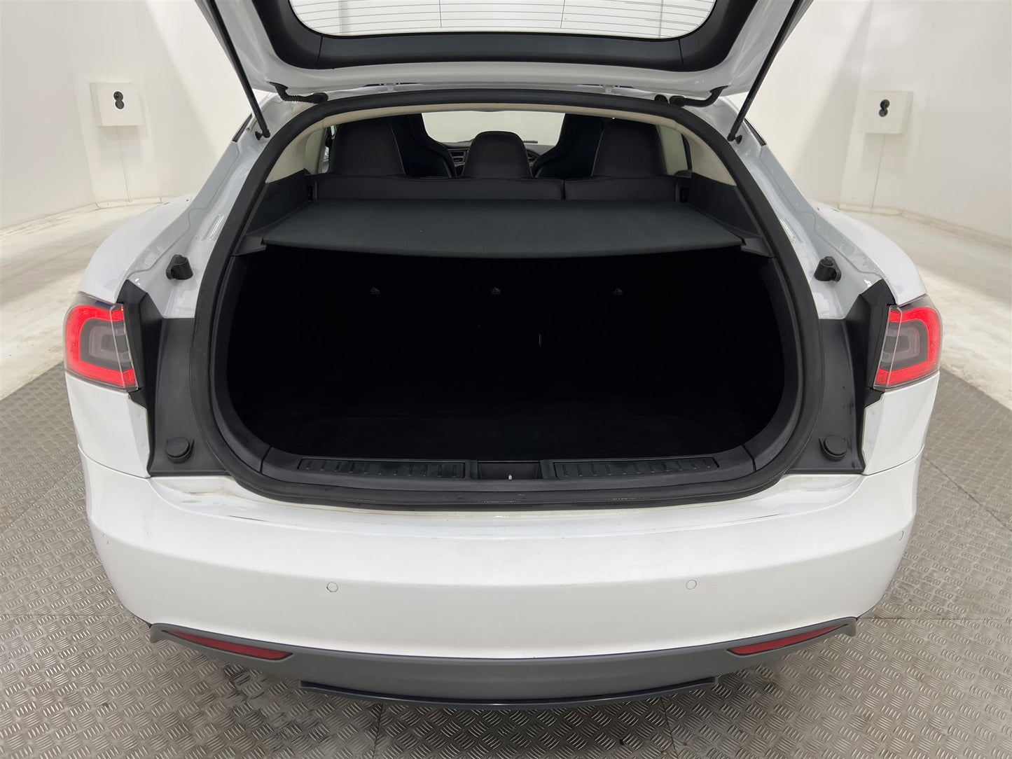 Tesla Model S 70 320hk Pano Navi B-Kamera Svensksåld