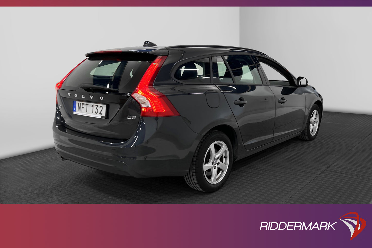 Volvo V60 D2 120hk Kinetic Värmare Rattvärme PDC Välservad