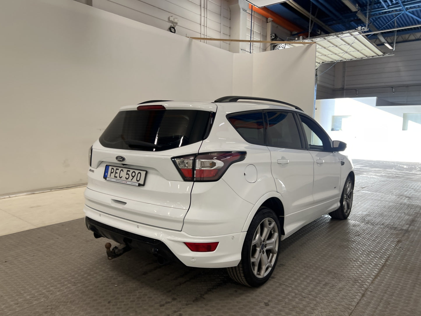 Ford Kuga 2.0 AWD 180hk ST-Line Pano SONY B-kam Drag Carplay