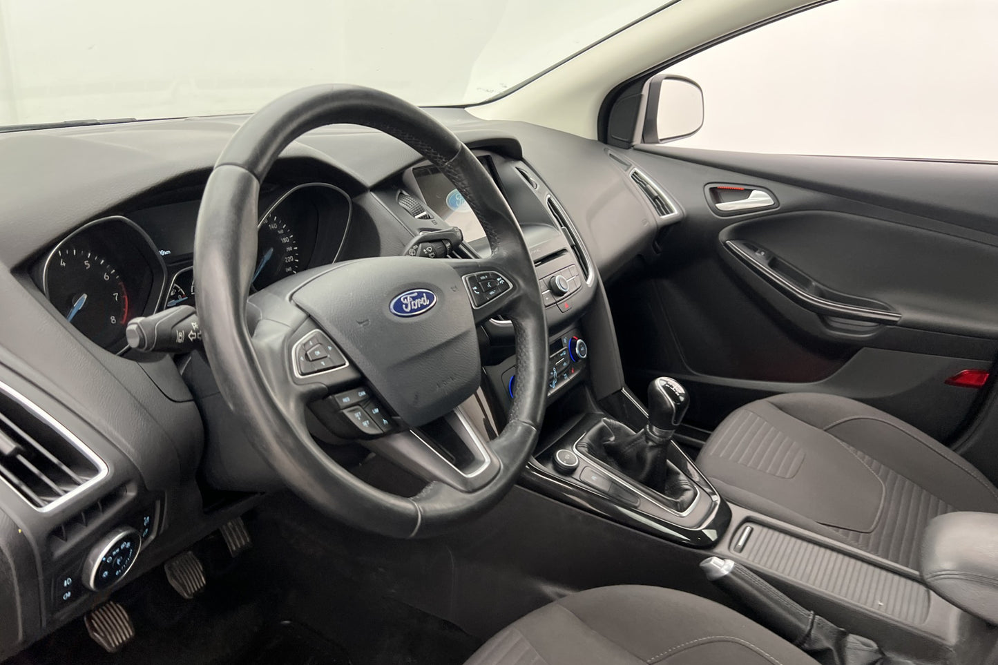 Ford Focus 1.0 EcoBoost 100hk Titanium Sensorer En-brukare