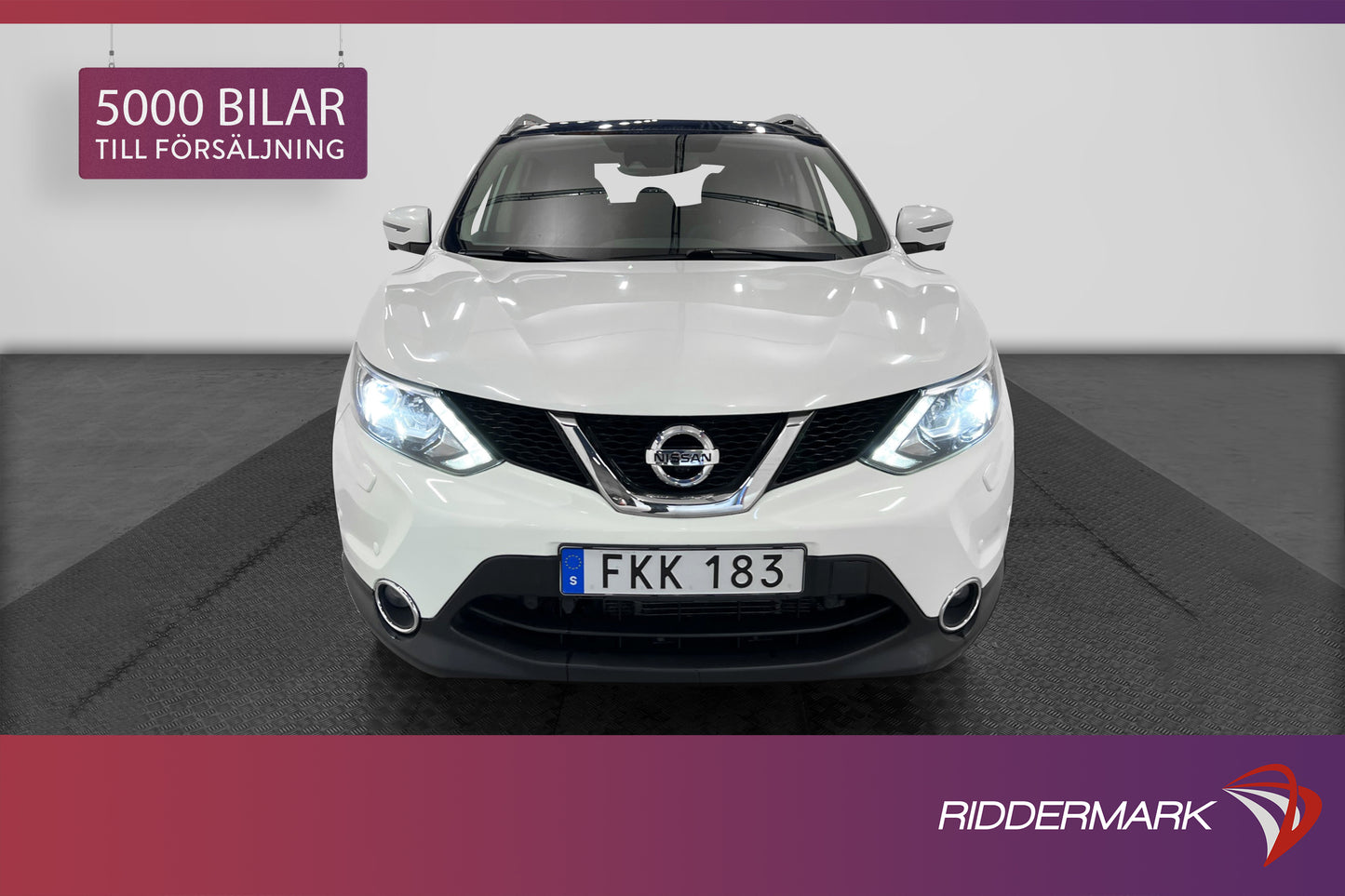 Nissan Qashqai 1.6 dCi 130hk Tekna Pano 360º Kamera Navi