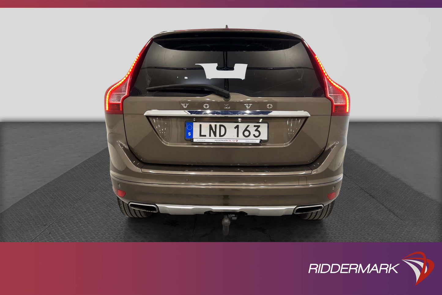 Volvo XC60 D4 AWD 181hk Summum Värmare Skinn Drag VOC