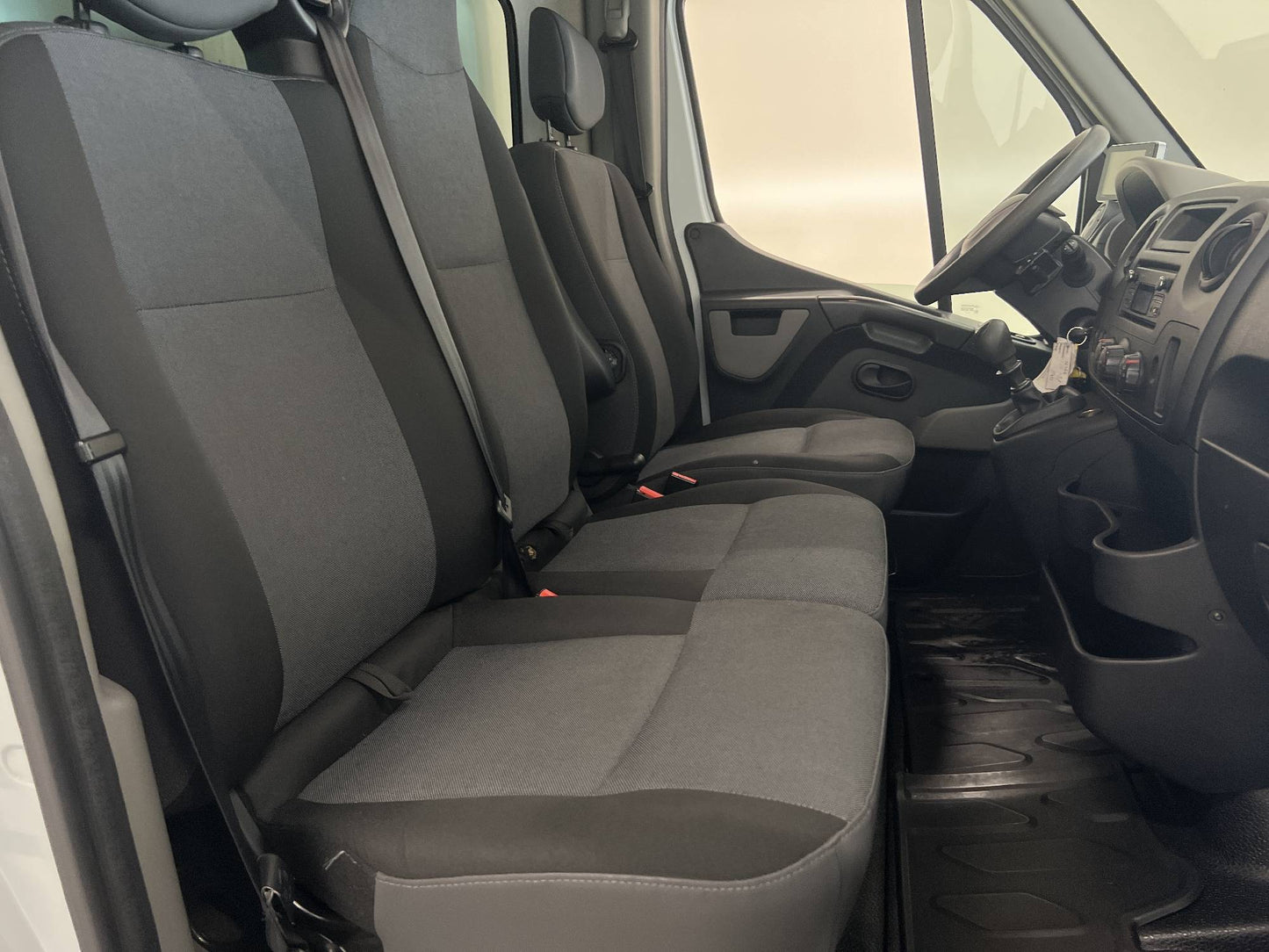 Renault Master 2.3dCi Värmare Bakgavellyft B-Kamera Moms