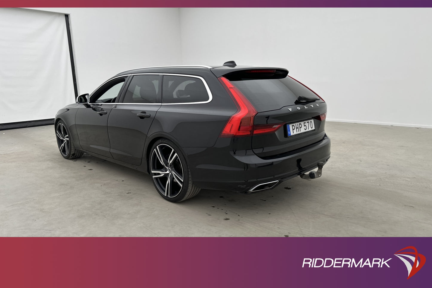 Volvo V90 D3 AWD R-Design VOC Värm Kamera Navi BLIS Drag