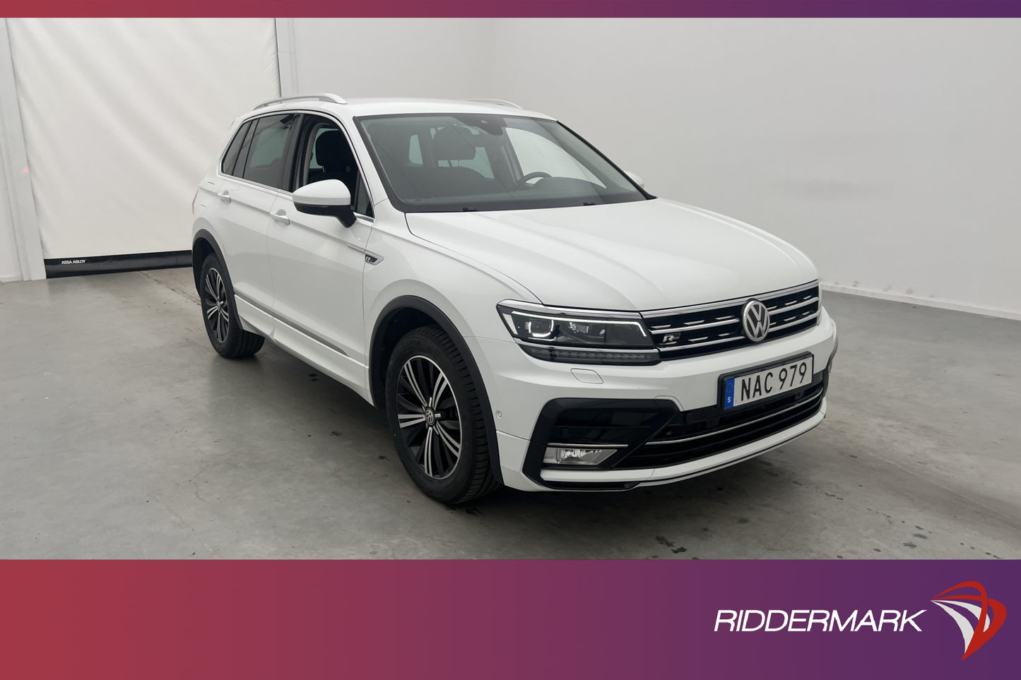 Volkswagen Tiguan 2.0 TDI 4M 190hk R-Line Värm Cockpit Drag